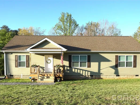 6591 George Hildebran School Rd, Hickory, NC 28602