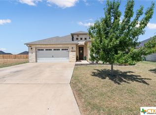 321 Western Sky Trl, Jarrell, TX 76537