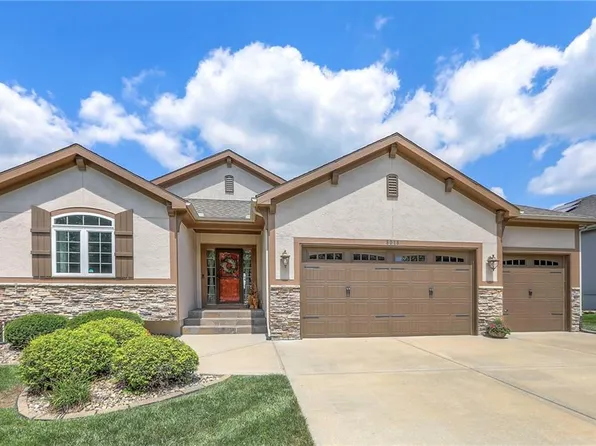 8018 NE 100th Ter, Kansas City, MO 64157