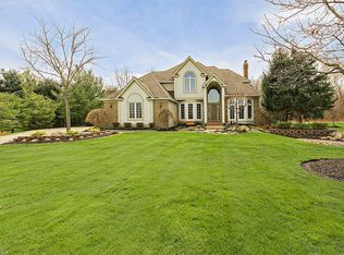 38120 Windy Hill Ln, Solon, OH 44139