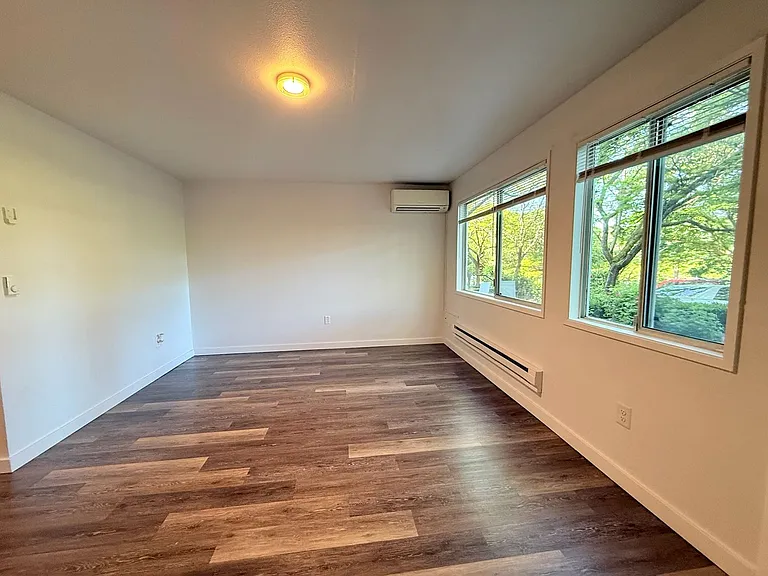 Baker 38 Apartments — Photo 15