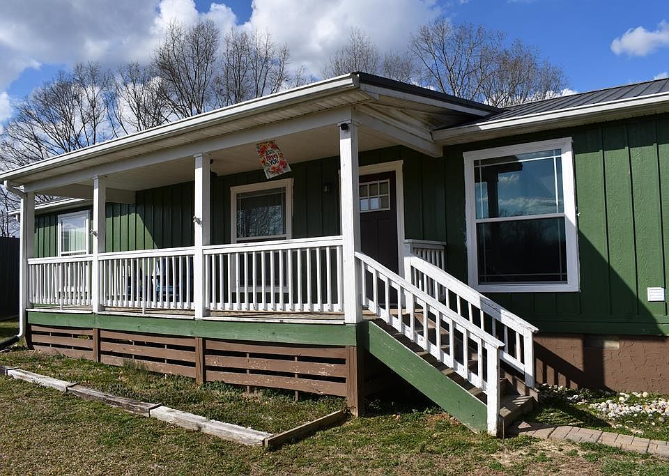 1st image of 2229 Elmore Town Rd