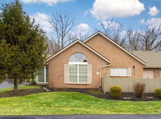 6089 Blendon Chase Dr, Westerville, OH 43081