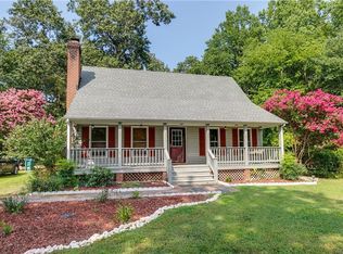 1934 Chinchilla Dr, Sandston, VA 23150