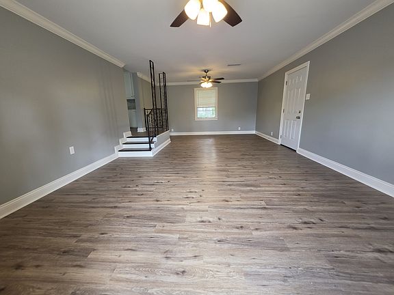 5th image of 2432 McHugh Rd