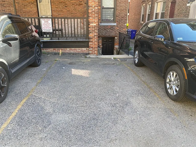 324 Summit Ave #1 — Photo 13