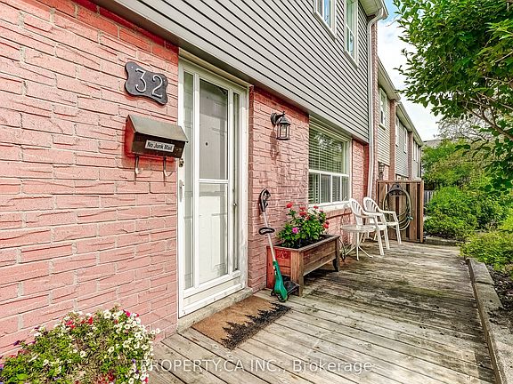 4th image of 1050 Shawnmarr Rd #32
