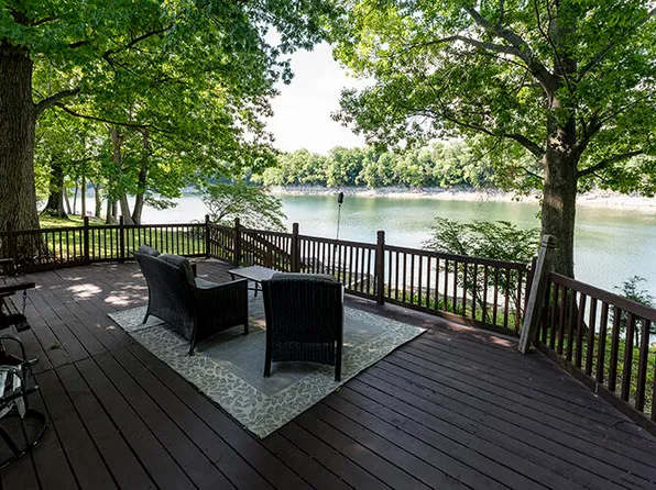392 Lakeview Point, Harrodsburg, KY 40330