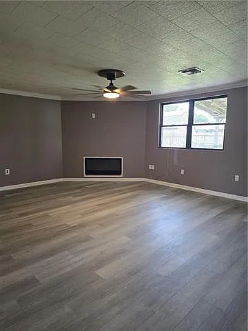 313 Barton Ave — Photo 12