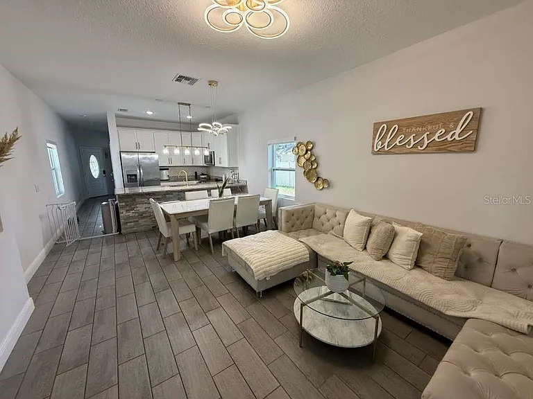 408 Finley Ave — Photo 20