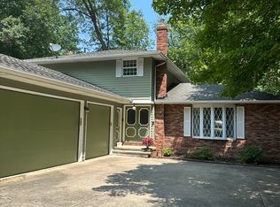 23400 Westwood Rd, Westlake, OH 44145