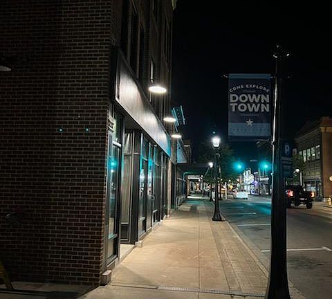 5th image of 28 S Main St #201