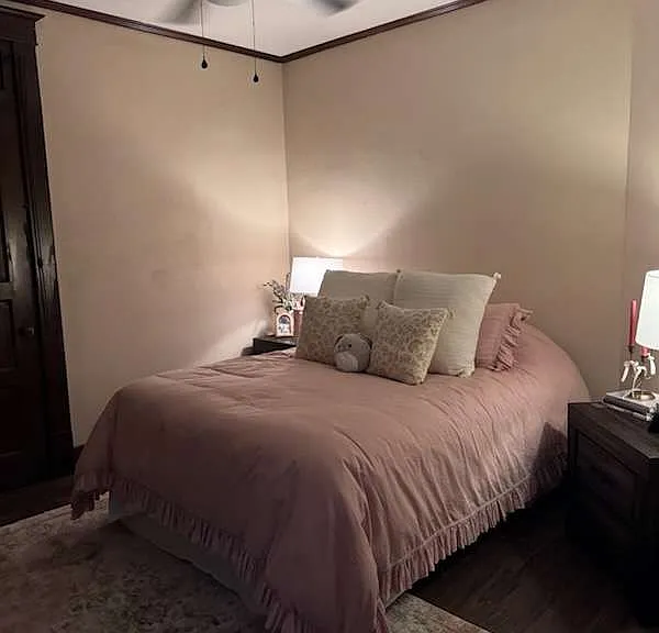 216 E Kemp Ave #2-1 — Photo 2