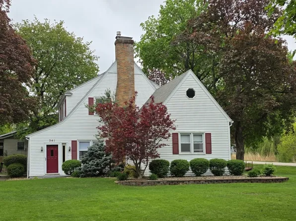 341 W 2nd St, Prophetstown, IL 61277