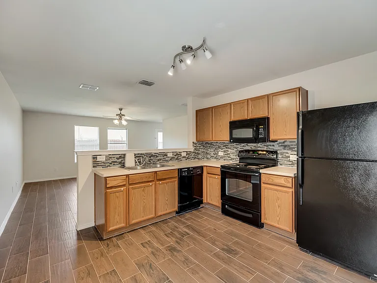 12712 Skeeter Dr — Photo 11