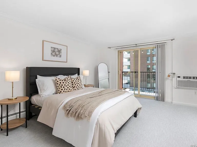 30 N Emerson St #302 — Photo 8