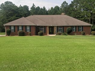 111 Braxton Ct, Tifton, GA 31793