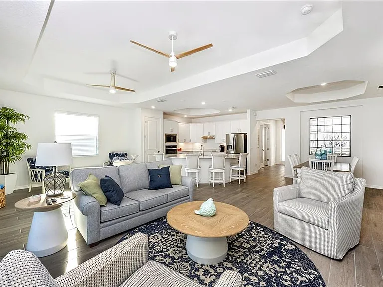 12950 Tulum Loop — Photo 23