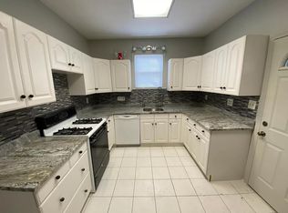 84 Pleasant St #1, Cambridge, MA 02139