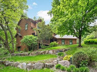 4816 Sparrow Rd, Minnetonka, MN 55345