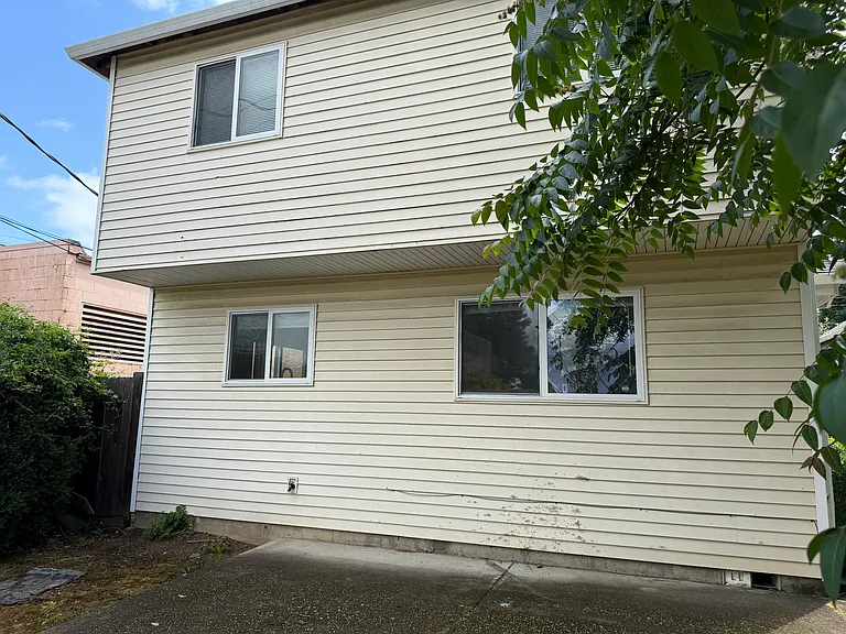 5623 SE 84th Ave #3 — Photo 22
