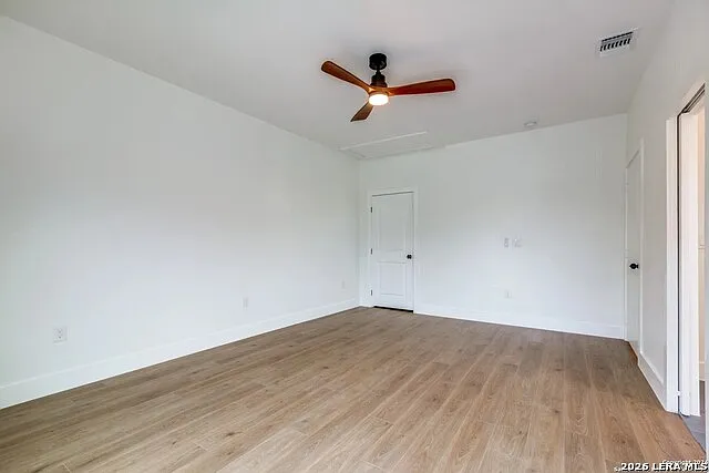 531 Essex St #202 — Photo 8