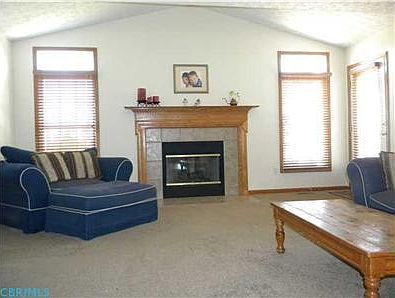 4th image of 4502 Flower Garden Dr