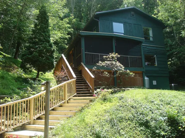 75 Rose Hill Rd, Asheville, NC 28803