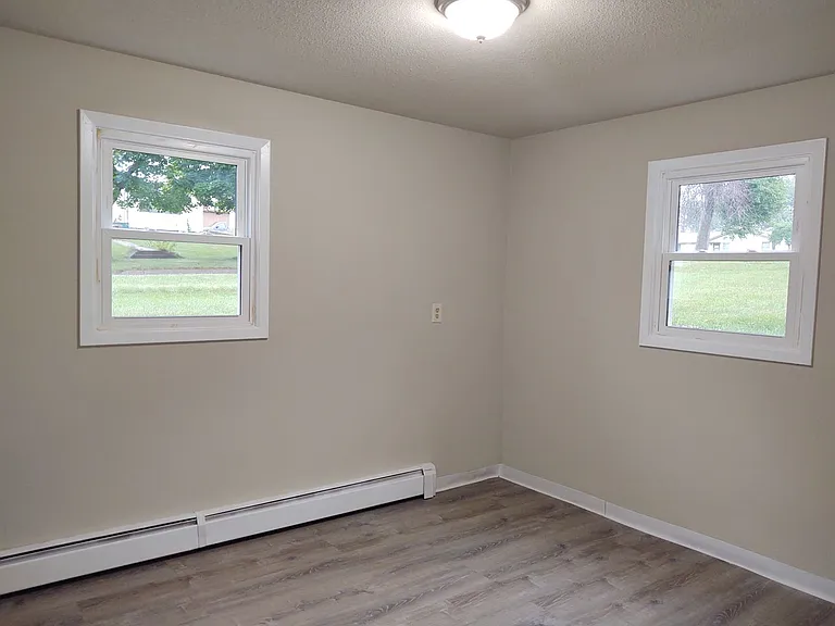 Sprint Depot Apartments — Photo 11