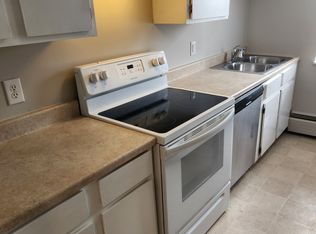 69 Parrish St APT 11, Canandaigua, NY 14424
