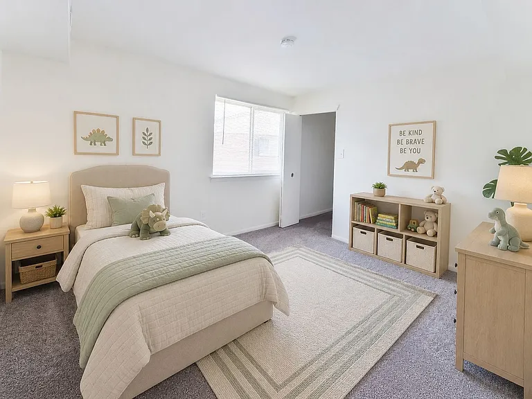 Chesterfield Apartment Homes — Photo 13