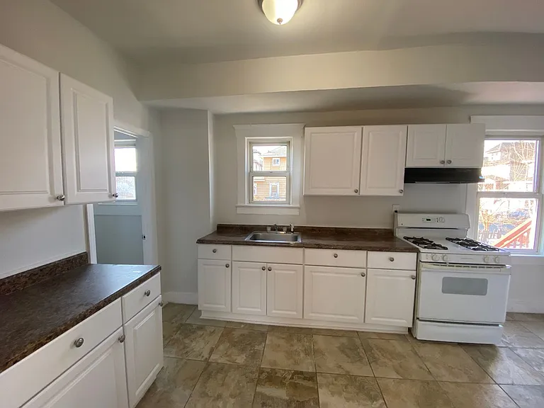 1504 Summerfield Ave — Photo 9