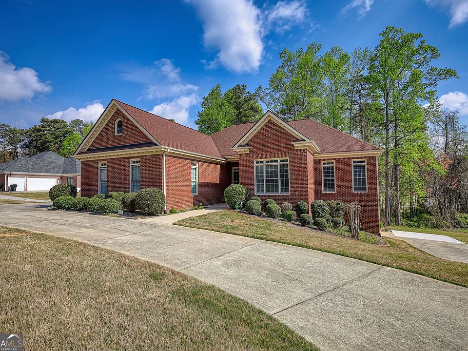 1st image of 3914 Hershel Dr