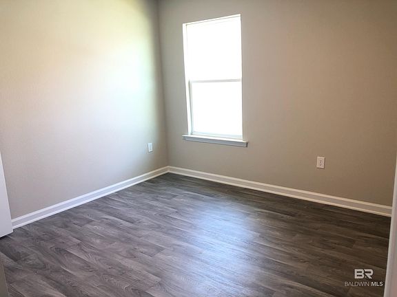 5th image of 10449 Ruffian Rte