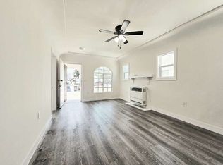 1129 W 109th Pl, Los Angeles, CA 90044