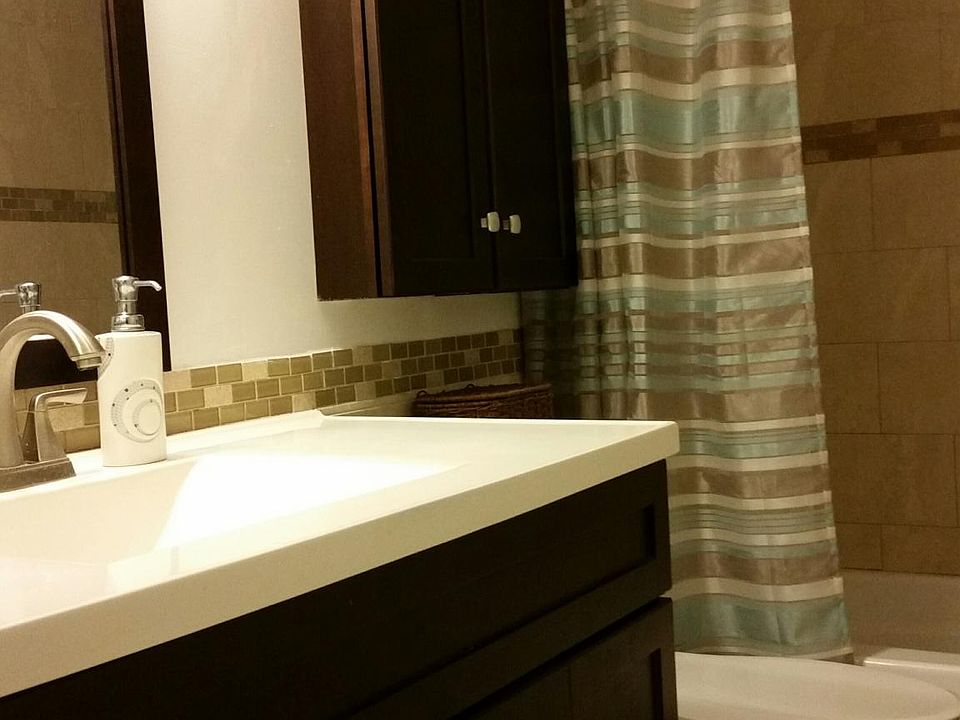 2nd image of 18216 Mediterranean Blvd