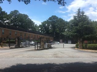 175 N River Dr UNIT G, Sandy Springs, GA 30350