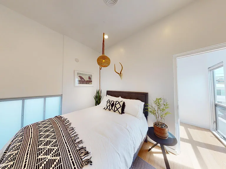 1410 Pacific Ave — Photo 27