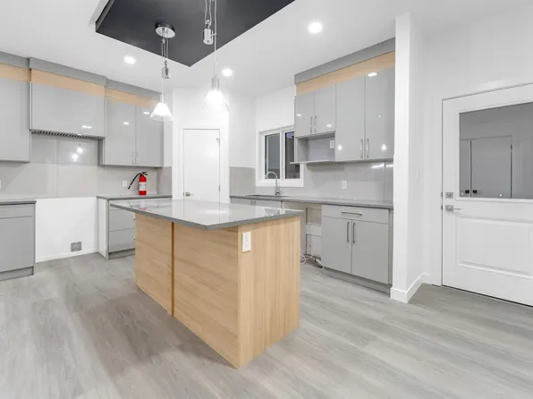 444 Crystal Crk, Leduc, AB T9E 0X5