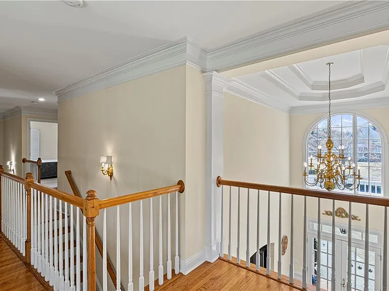 5685 Lake Manor Trce — Photo 14