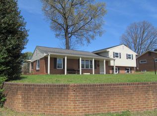 3402 Crittendon Ave NW, Roanoke, VA