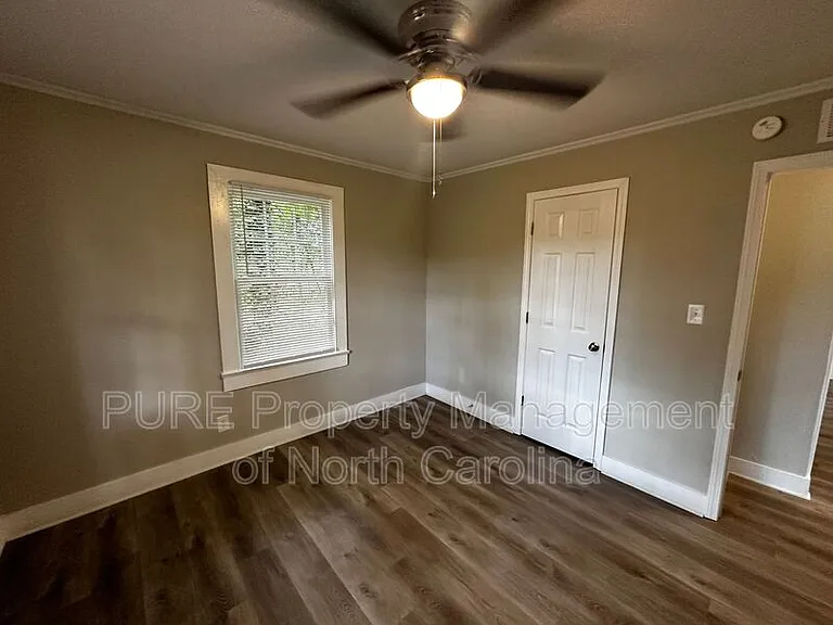 903 Holt St — Photo 15