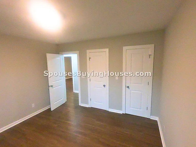 717-719 W 4th St #717 — Photo 15