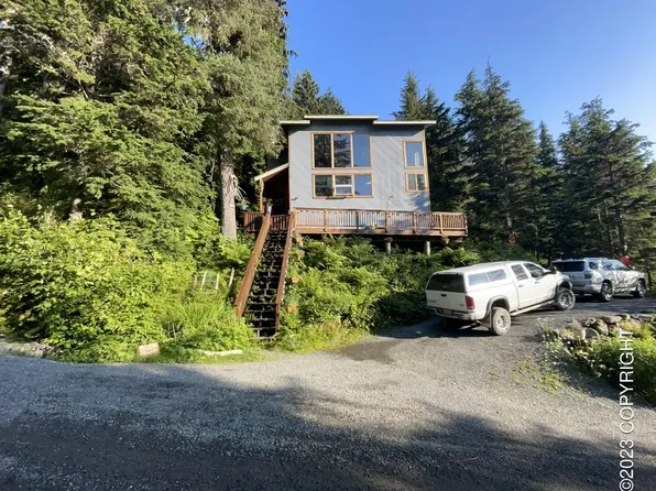 324 Echo Ridge Dr, Girdwood, AK 99587