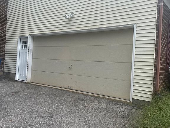 2 car oversized garage