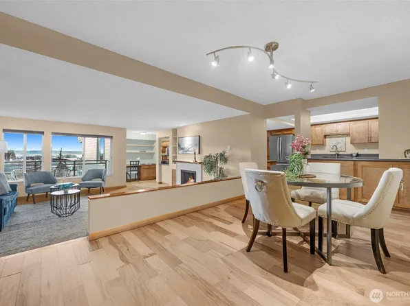 200 James Street #307, Edmonds, WA 98020