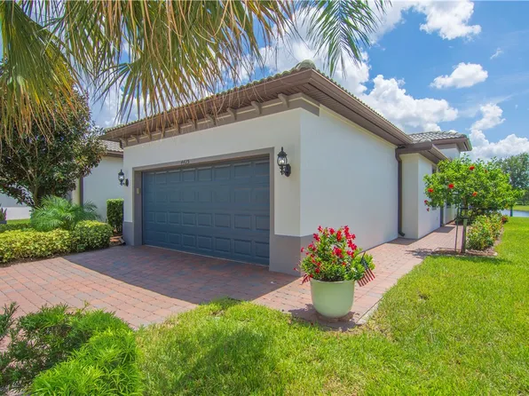 4425 Beauty Leaf Cir, Vero Beach, FL 32967
