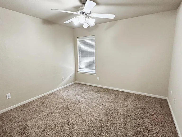 19523 Country Mountain Ct — Photo 18