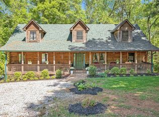 135 Fiddle Crk, Social Circle, GA 30025