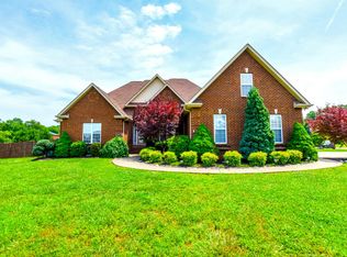 3914 Rowland Rd, Murfreesboro, TN 37128